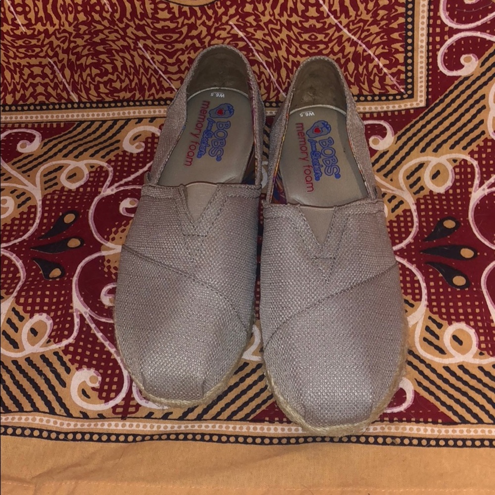 Gray Bobs Memory Foam